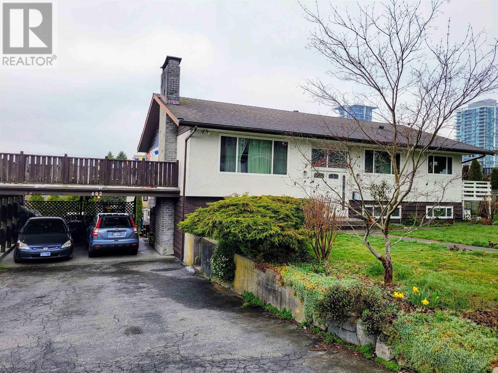 402 Guilby Street, Coquitlam, British Columbia  V3K 3Y7 - Photo 3 - R2863777