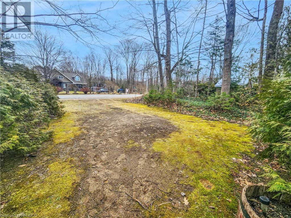 425 Huron Road, Red Bay, Ontario  N0H 1X0 - Photo 11 - 40560892