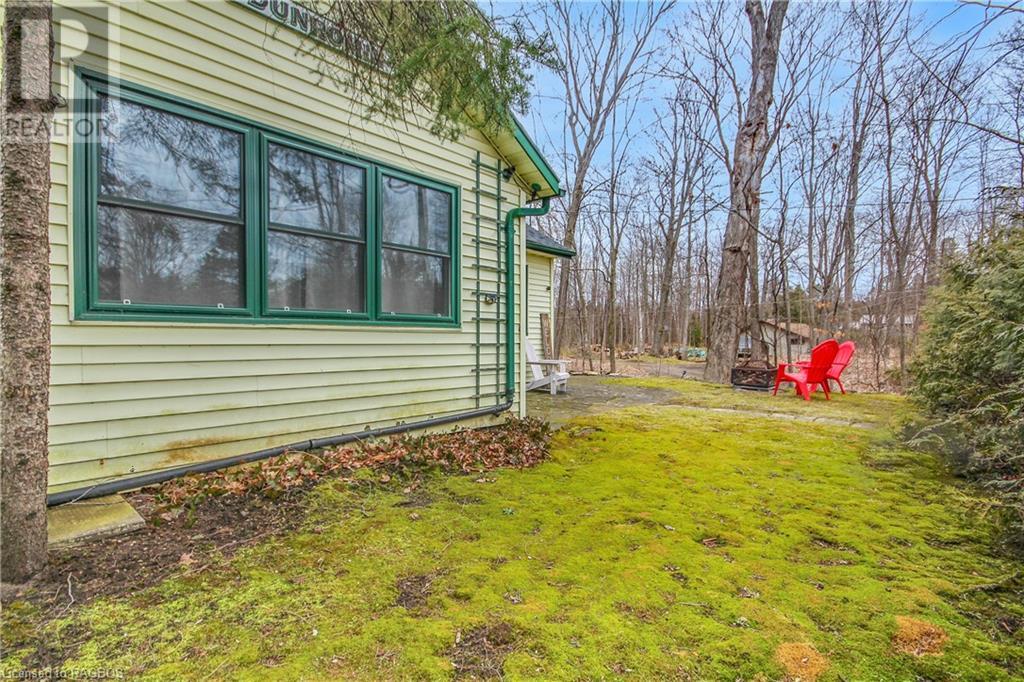 425 Huron Road, Red Bay, Ontario  N0H 1X0 - Photo 15 - 40560892