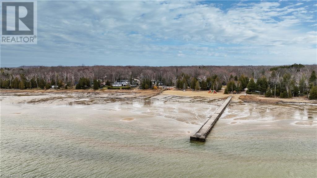 425 Huron Road, Red Bay, Ontario  N0H 1X0 - Photo 8 - 40560892