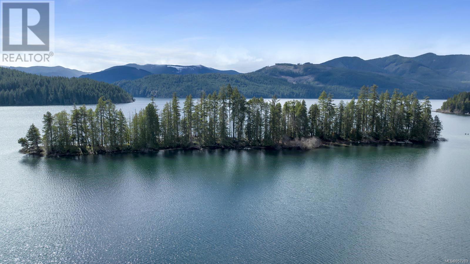 #4 Island, lake cowichan, British Columbia