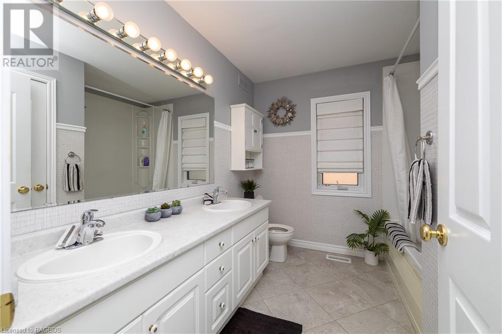 247 Penetangore Row, Kincardine, Ontario  N2Z 2P5 - Photo 19 - 40562843