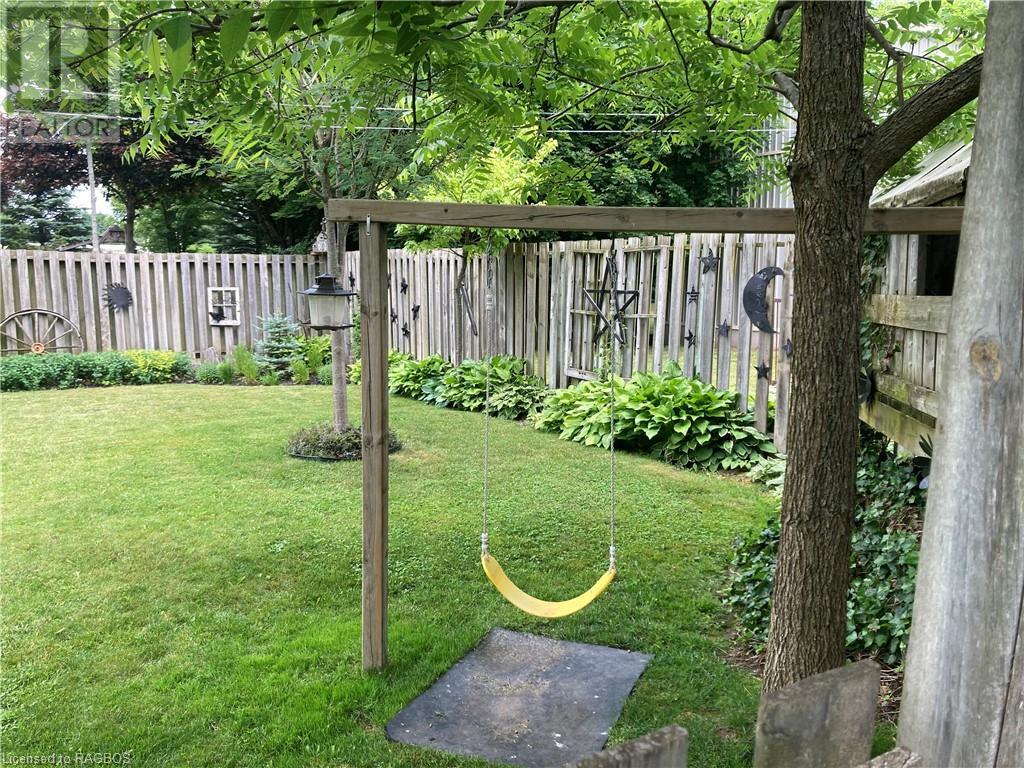 247 Penetangore Row, Kincardine, Ontario  N2Z 2P5 - Photo 31 - 40562843