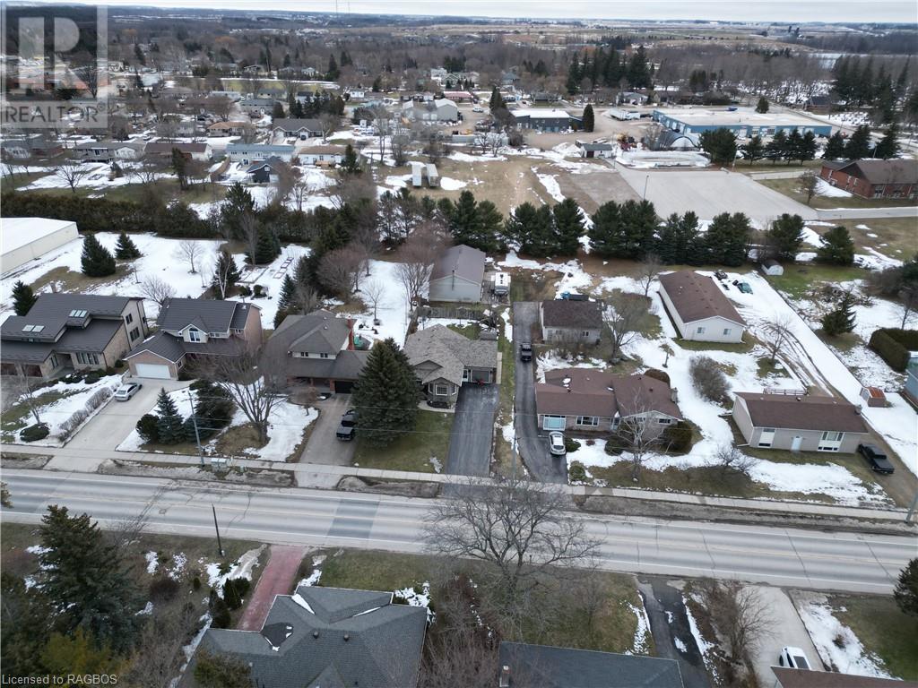 247 Penetangore Row, Kincardine, Ontario  N2Z 2P5 - Photo 33 - 40562843