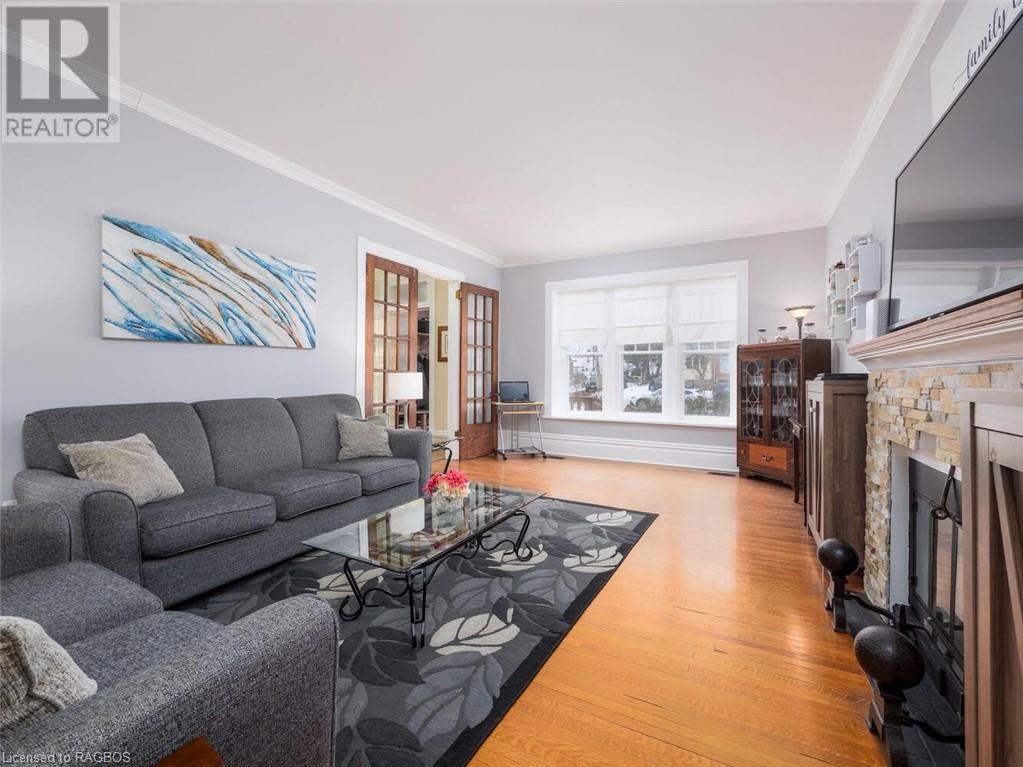 945 4th Avenue W, Owen Sound, Ontario  N4K 4V7 - Photo 17 - 40562854