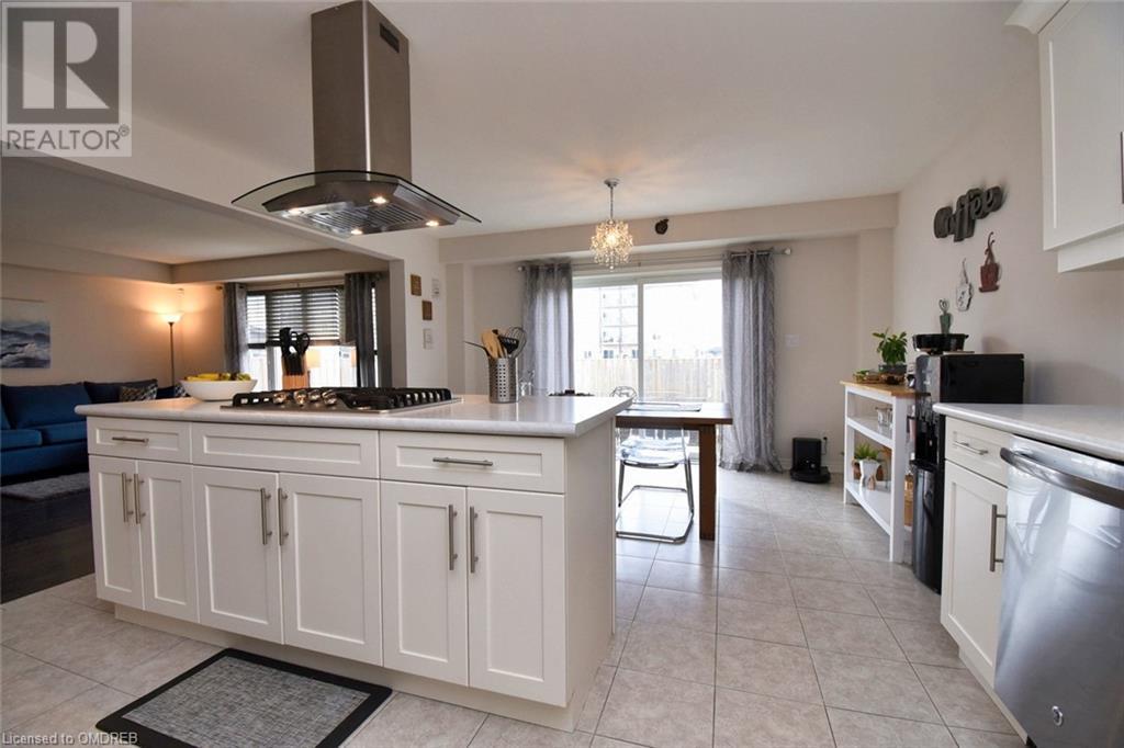 27 Spruce Crescent, Welland, Ontario  L3C 0B7 - Photo 7 - 40557520