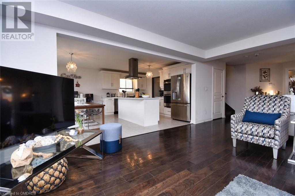 27 Spruce Crescent, Welland, Ontario  L3C 0B7 - Photo 12 - 40557520