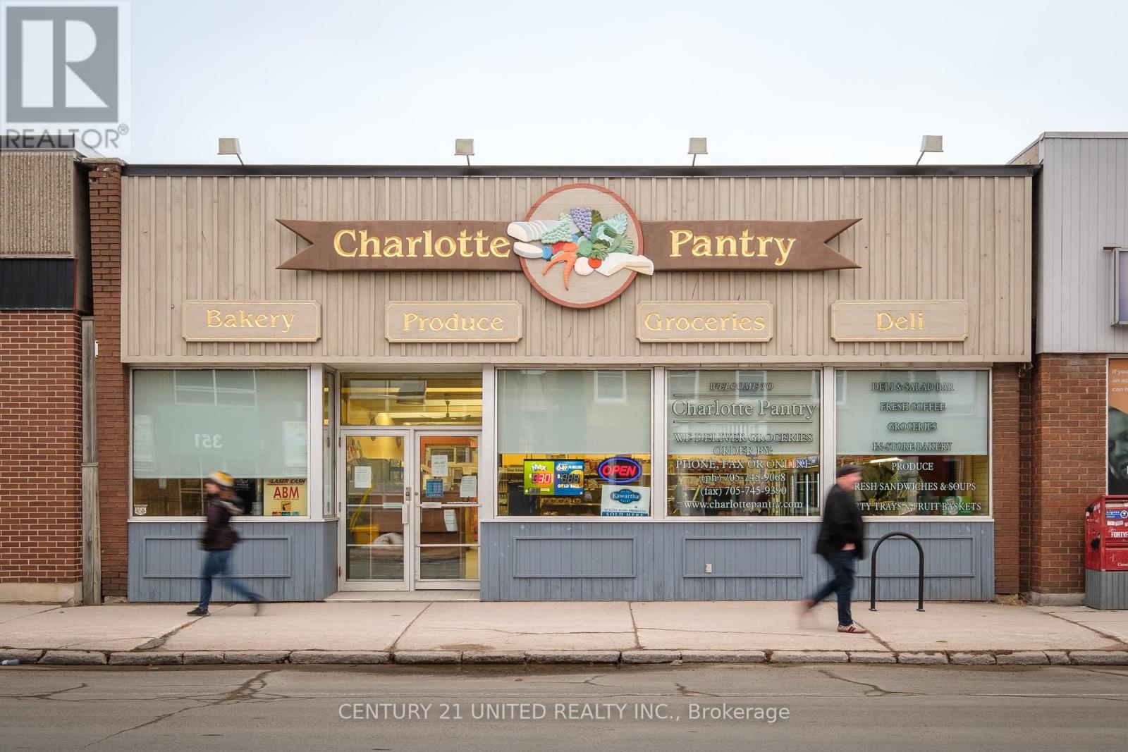 348 Charlotte Street, Peterborough, Ontario  K9J 2V9 - Photo 1 - X8177640