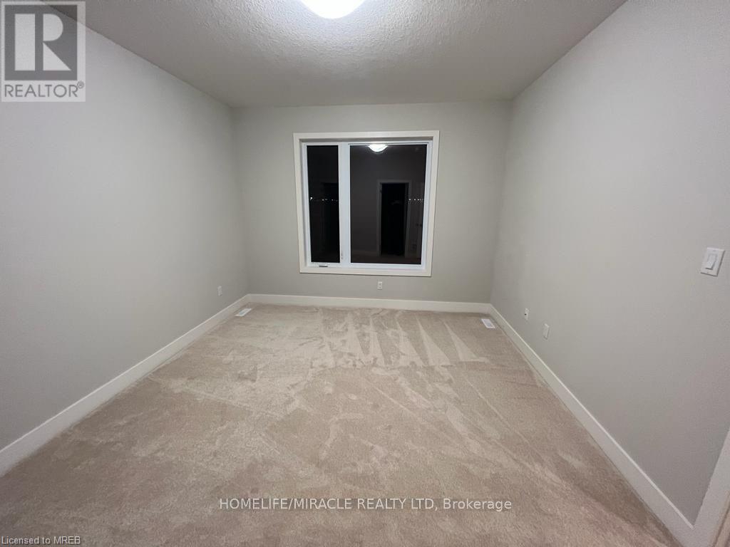 2007 Evans Boulevard Boulevard, London, Ontario  M6M 0H8 - Photo 8 - 40556122