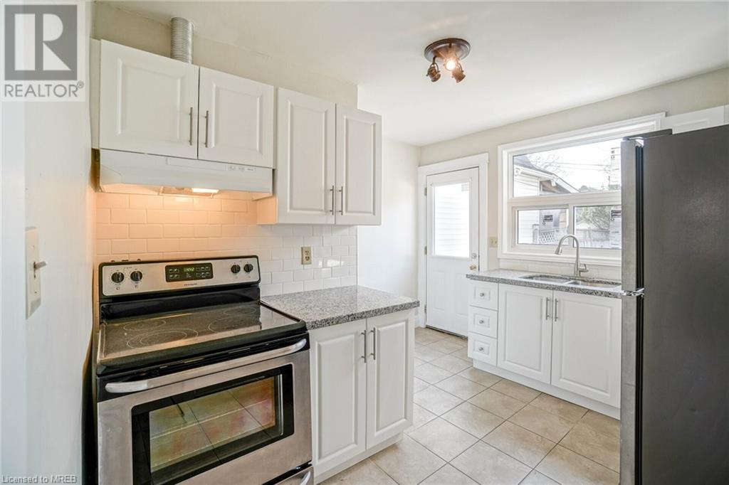 217 Grosvenor Avenue N, Hamilton, Ontario  L8L 7T1 - Photo 10 - 40555396