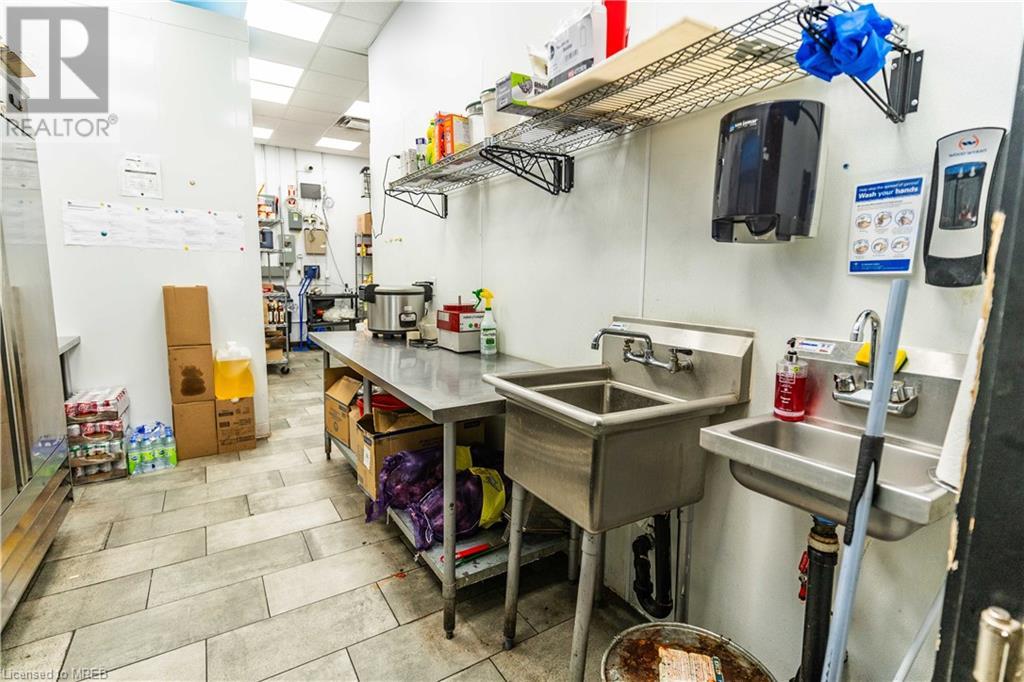 572 King Street Unit# 4, Waterloo, Ontario  N2L 6L3 - Photo 25 - 40554009