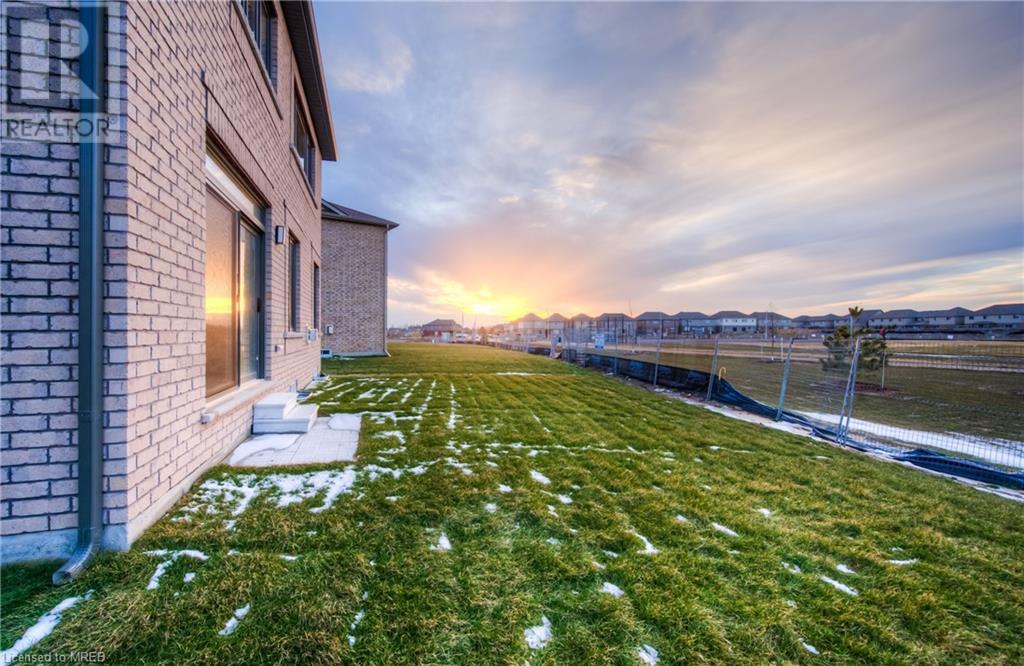46 Mildred Gillies Street, Ayr, Ontario  N0B 1E0 - Photo 39 - 40552577