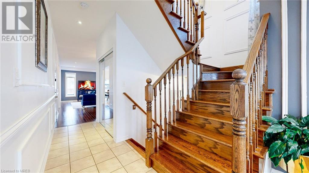24 Tidemore Heights, Hamilton, Ontario  L8E 0B7 - Photo 4 - 40551780