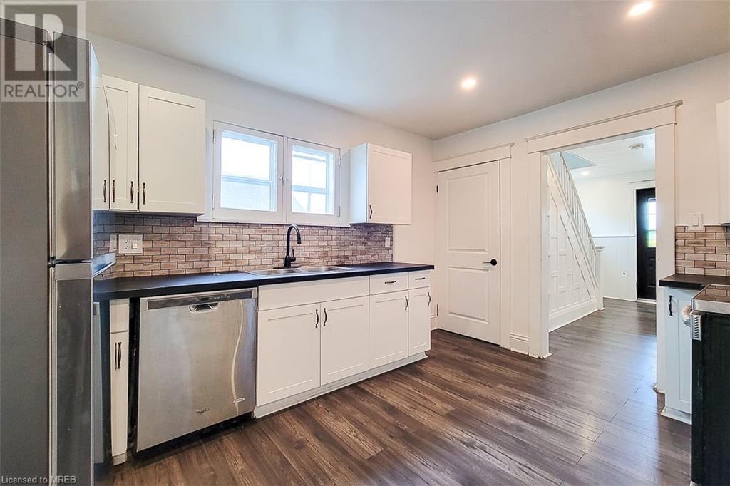 246 Davis Street, Port Colborne, Ontario  L3K 1Z3 - Photo 19 - 40550261