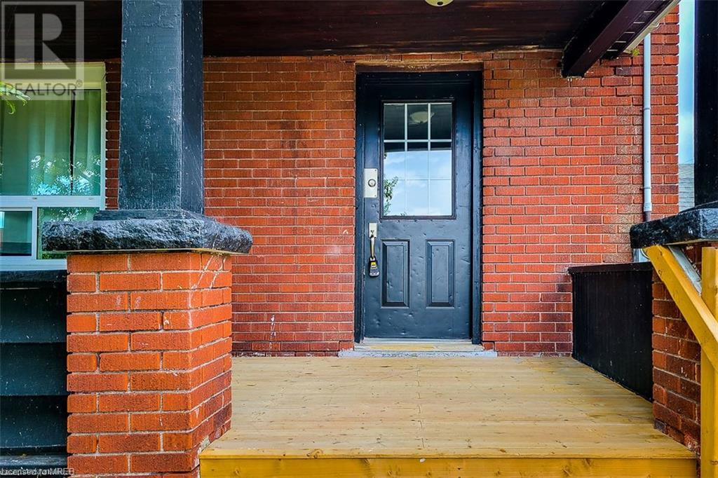 246 Davis Street, Port Colborne, Ontario  L3K 1Z3 - Photo 5 - 40550261