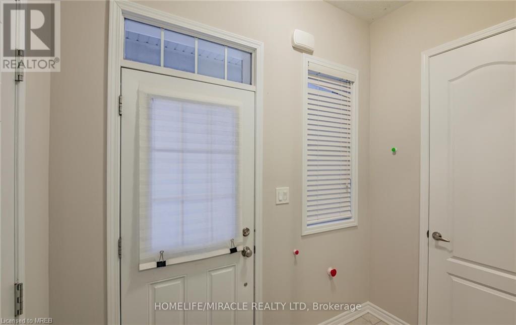 1566 Clitherow Street, Milton, Ontario  L9E 0A9 - Photo 3 - 40549301
