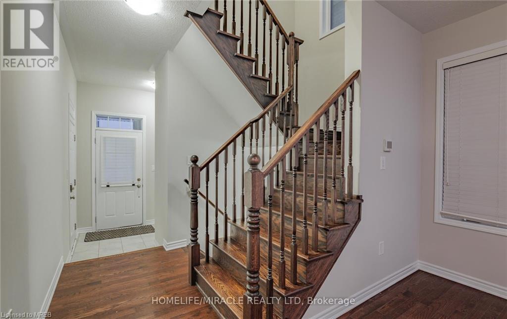 1566 Clitherow Street, Milton, Ontario  L9E 0A9 - Photo 5 - 40549301