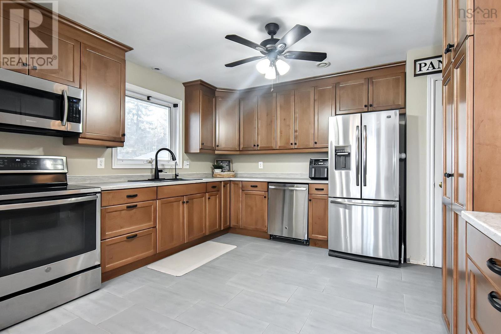 21 Arthur Joseph Dr, Fall River, Nova Scotia  B2T 1L3 - Photo 7 - 202405674