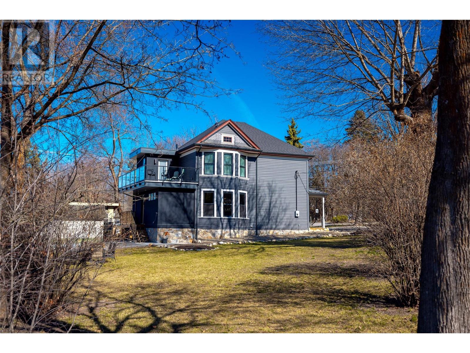 3102 Pleasant Valley Road, East Hill, Vernon 