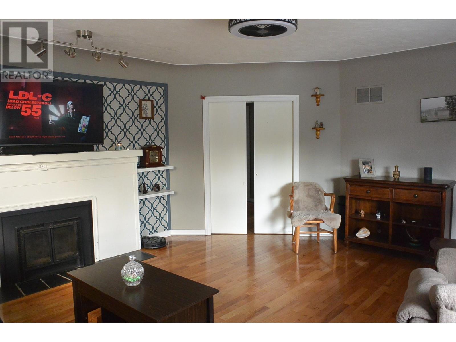 557 Mclean Street, Quesnel, British Columbia  V2J 2P5 - Photo 9 - R2863834