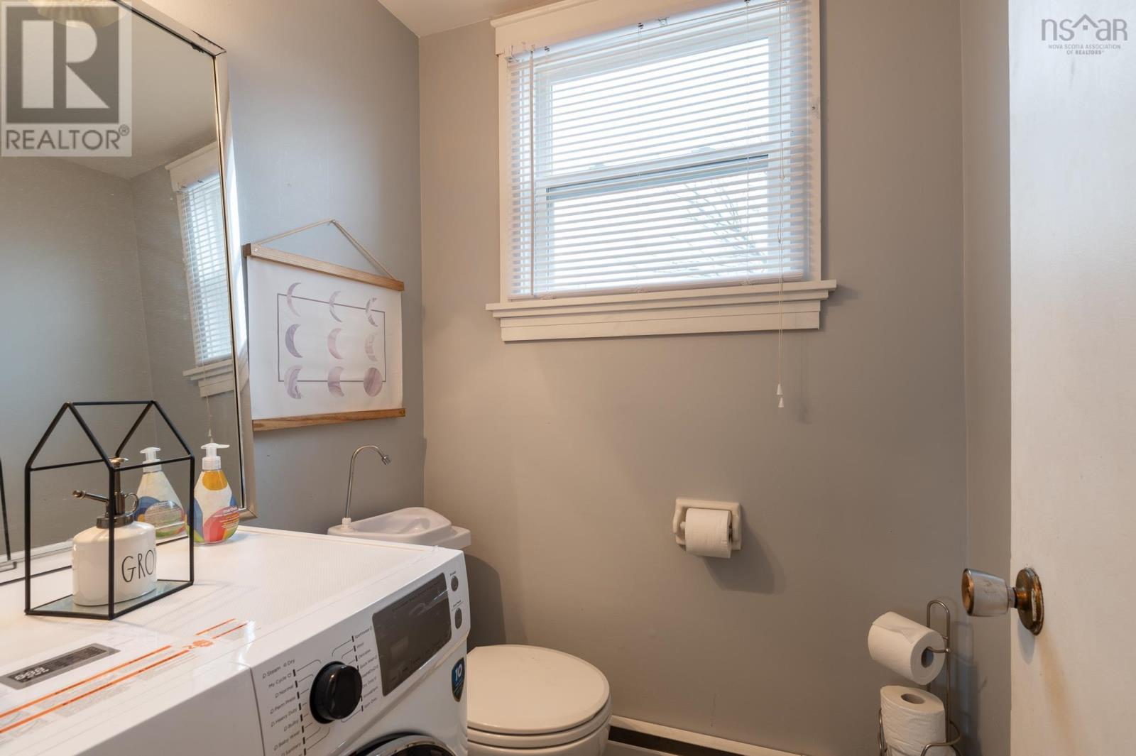 266 Main Avenue, Halifax, Nova Scotia  B3M 1B8 - Photo 15 - 202405666