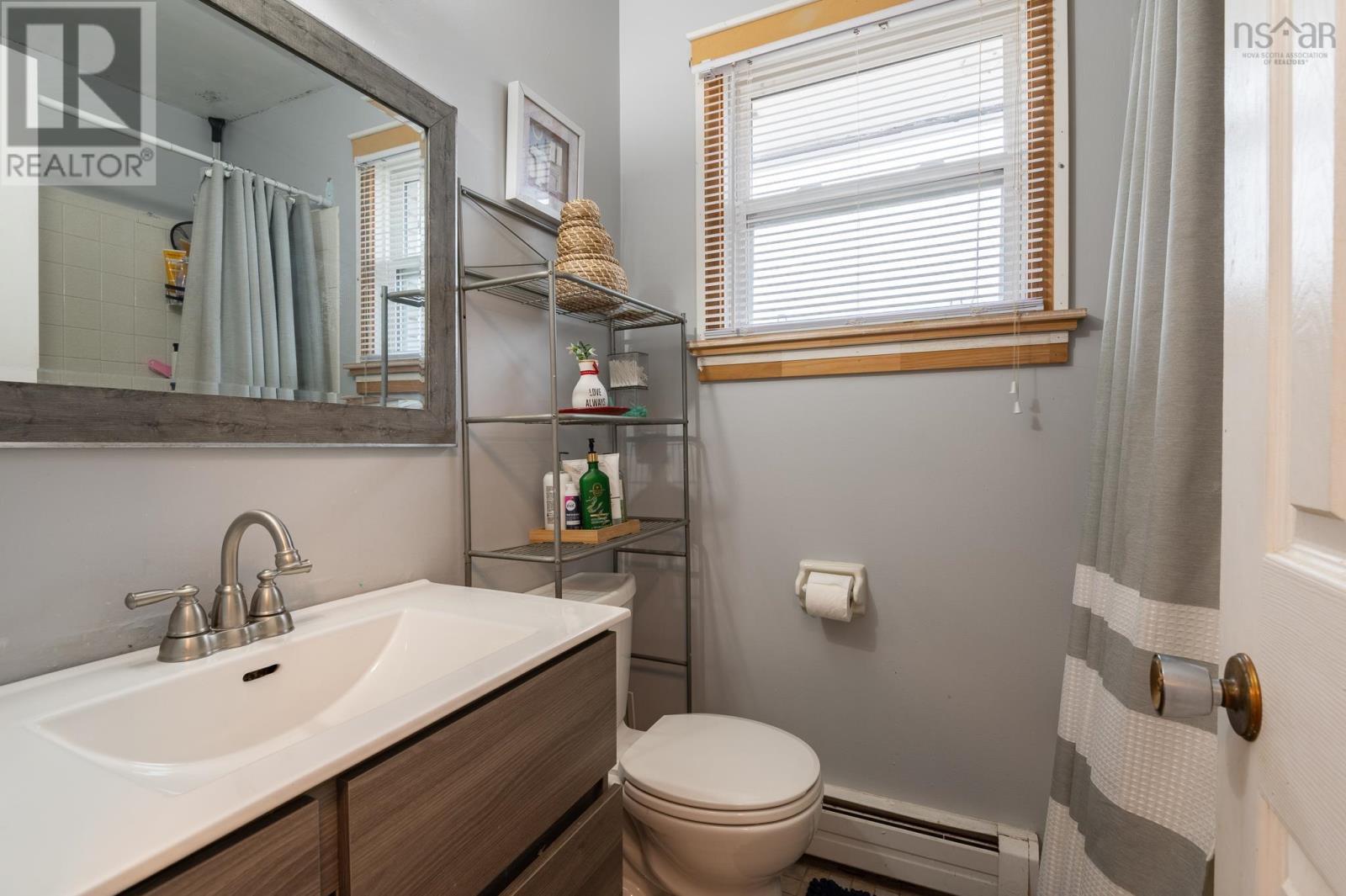 266 Main Avenue, Halifax, Nova Scotia  B3M 1B8 - Photo 23 - 202405666