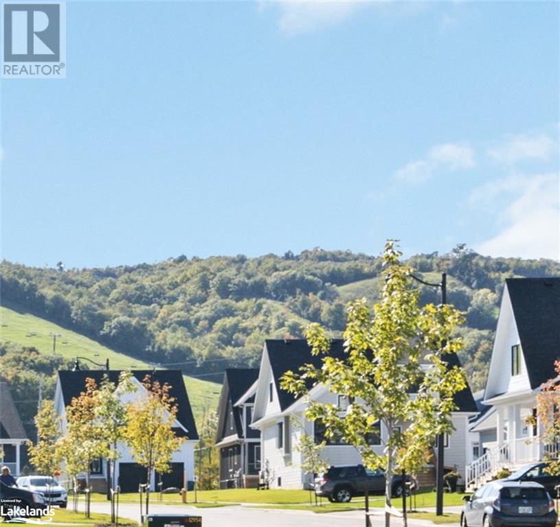 152 Sycamore Street, The Blue Mountains, Ontario  L9Y 0R4 - Photo 3 - 40556792