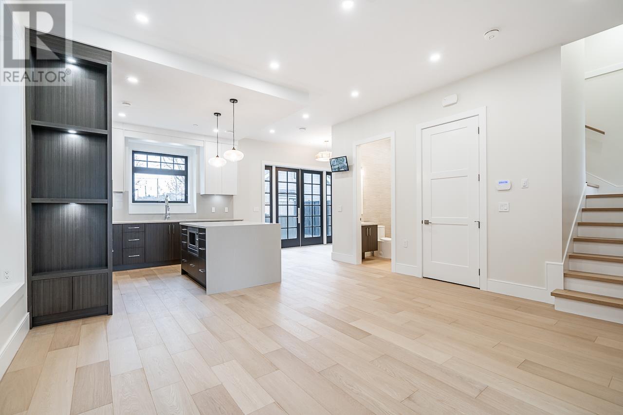 1 3220 Slocan Street, Vancouver, British Columbia  V5M 3E3 - Photo 4 - R2863850
