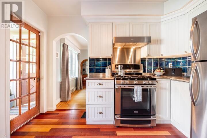 419 W 23rd Avenue, Vancouver, British Columbia  V5Y 2H5 - Photo 8 - R2863894