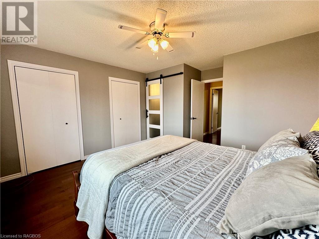 587 21st Avenue, Hanover, Ontario  N4N 3H2 - Photo 14 - 40562520