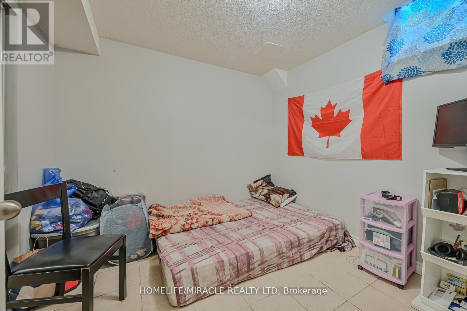 68 Merganser CresBrampton, Ontario  L6W 4E9 - Photo 30 - W8178622