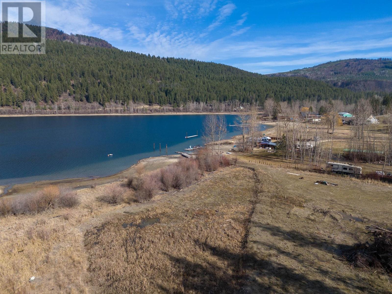 1-8848 Holding Rd, Adams Lake, British Columbia   - Photo 2 - 177470