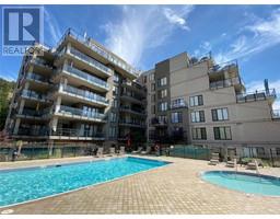 326 Mara Lake Lane Unit# 401 Sicamous