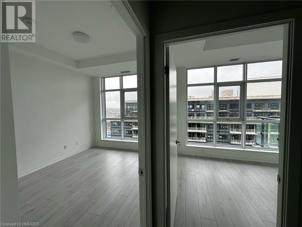405 Dundas Street W Unit# Ph08, Oakville, Ontario  L6M 5P4 - Photo 35 - 40560132