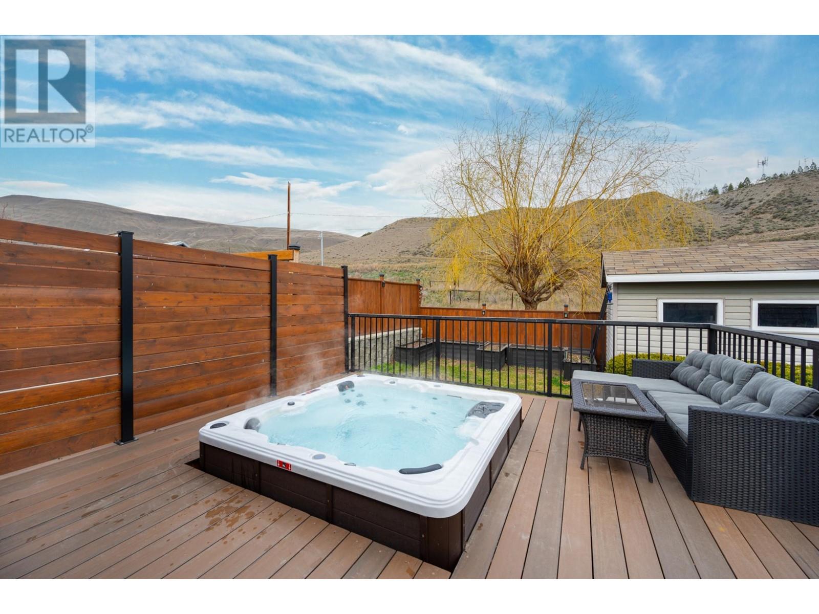 597 Pine Street, Ashcroft, British Columbia  V0K 1A0 - Photo 50 - 177471
