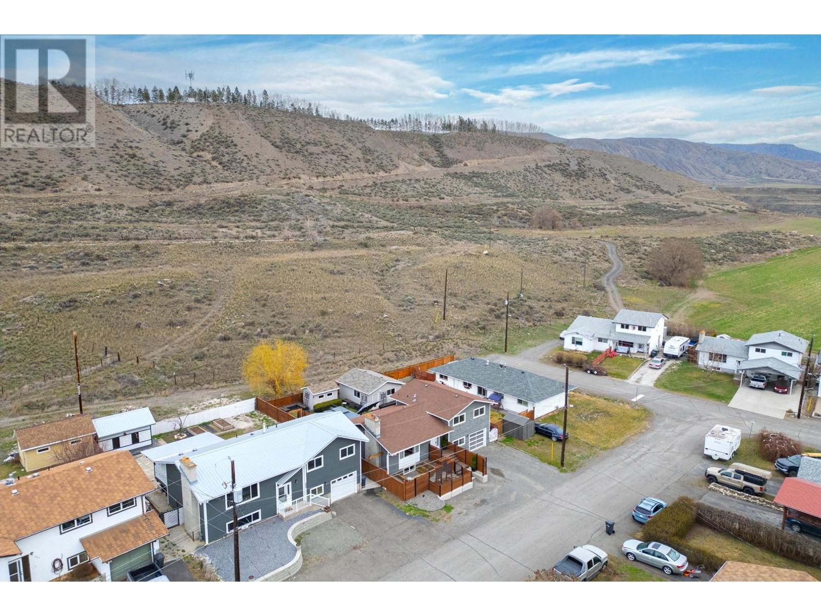 597 Pine Street, Ashcroft, British Columbia  V0K 1A0 - Photo 59 - 177471