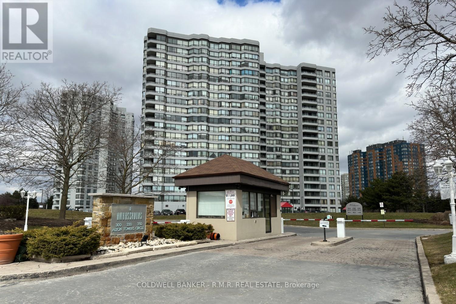 211 - 300 Alton Towers Circle, Toronto, Ontario  M1V 4X9 - Photo 2 - E8179386
