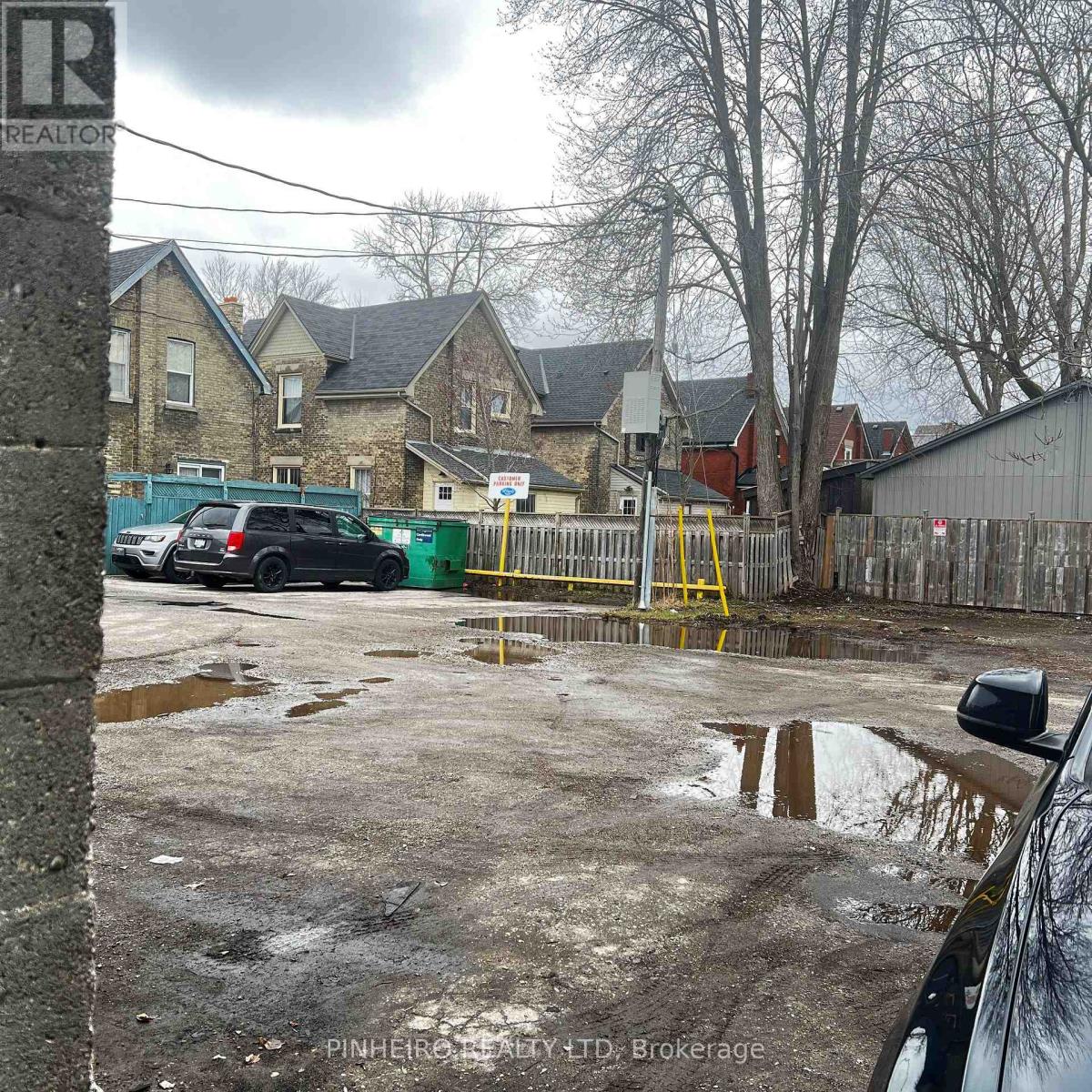 1008 Dundas St, London, Ontario  N5W 3A3 - Photo 15 - X8180052