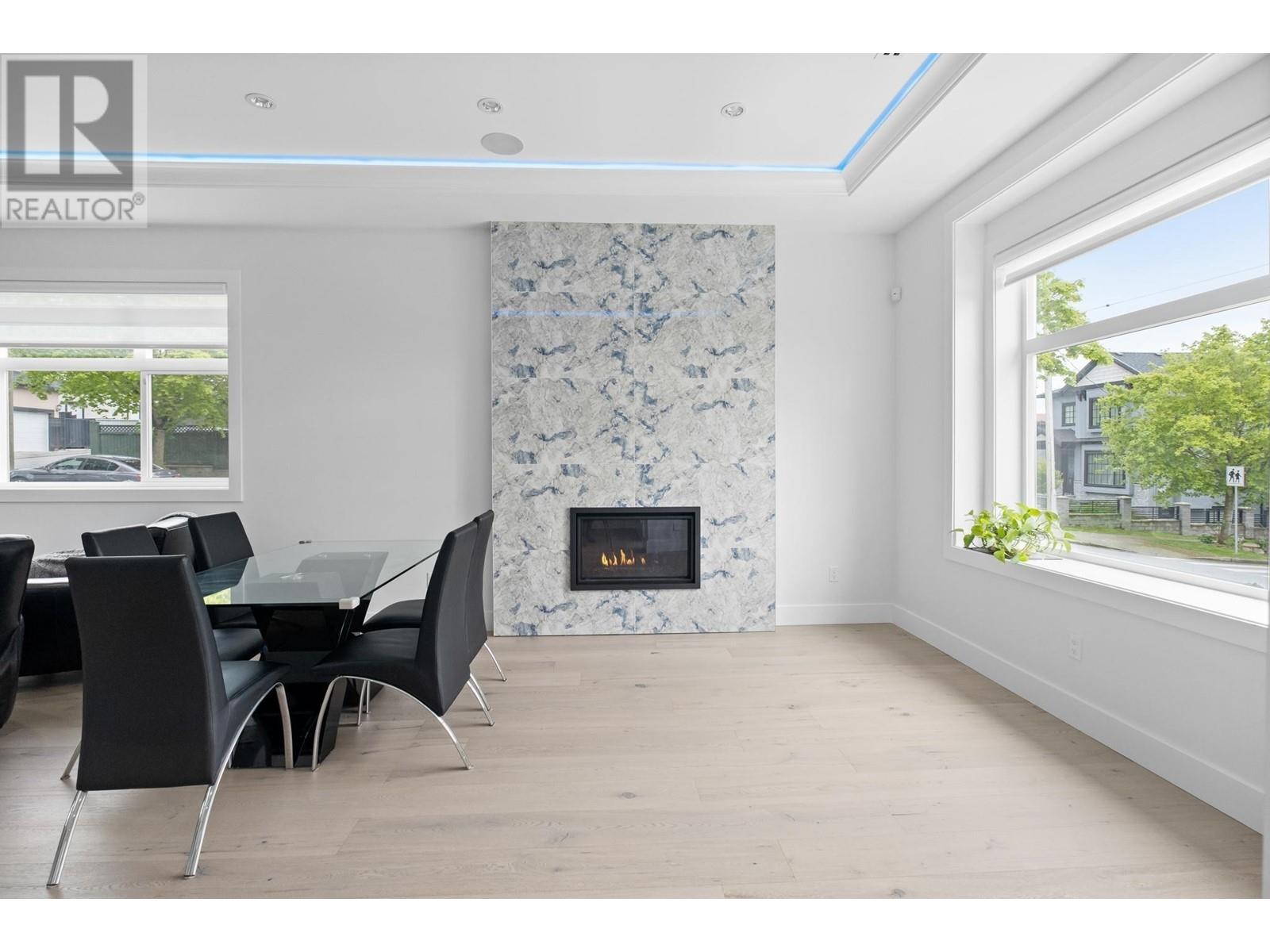 497 E 61st Avenue, Vancouver, British Columbia  V5X 2B7 - Photo 3 - R2863924
