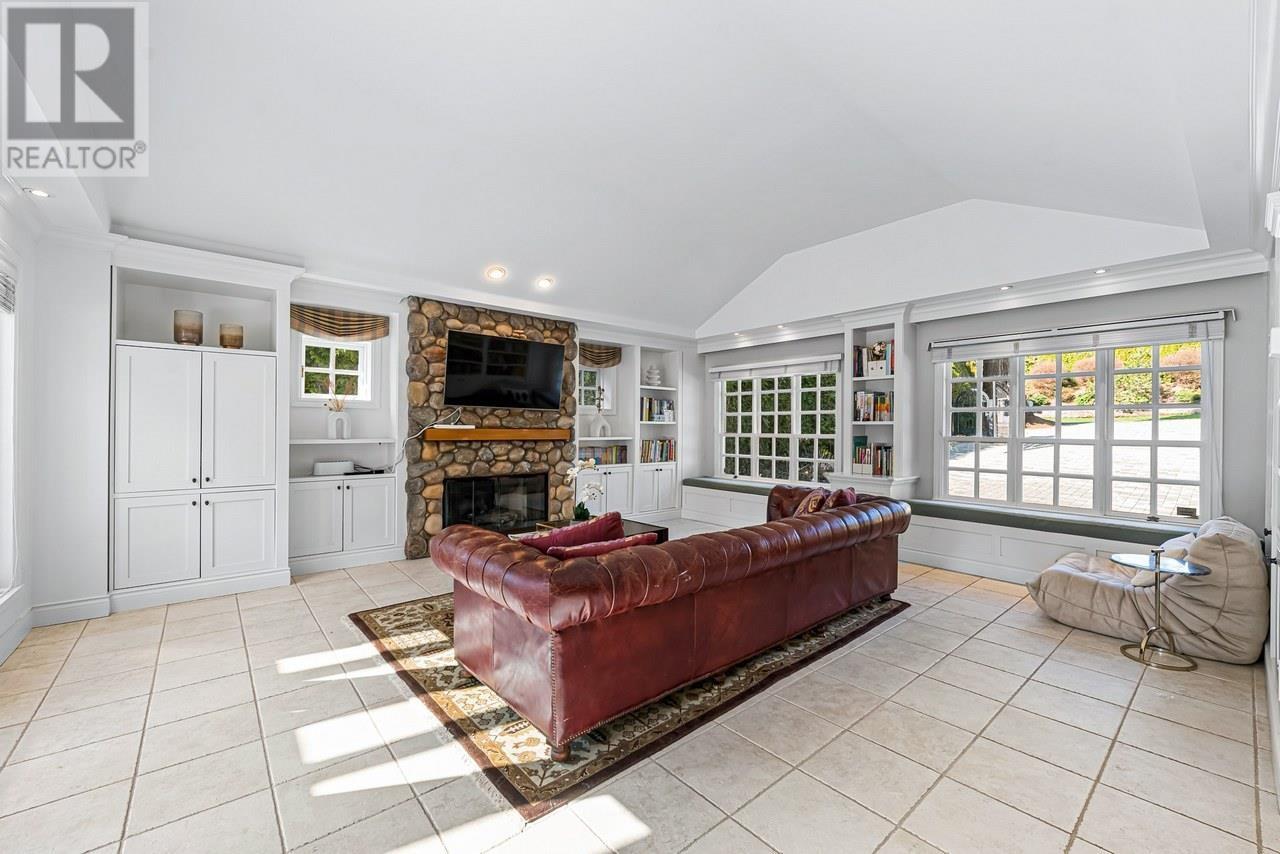 630 Southborough Drive, West Vancouver, British Columbia  V7S 1M6 - Photo 4 - R2863964