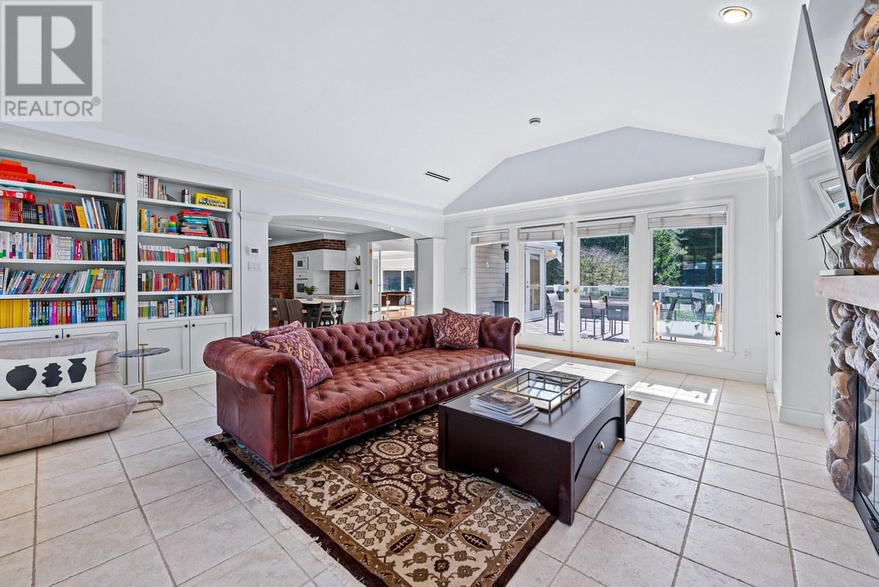 630 Southborough Drive, West Vancouver, British Columbia  V7S 1M6 - Photo 5 - R2863964