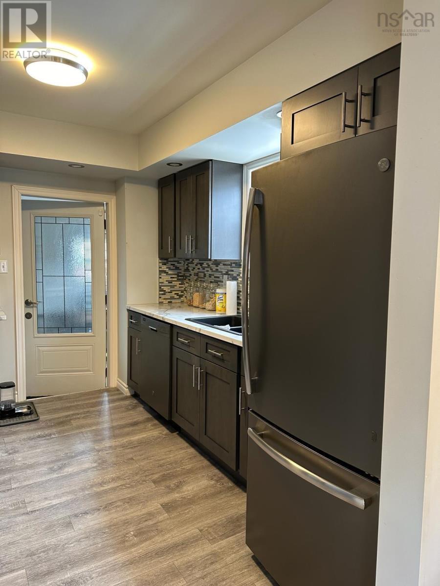 33 Central Street, Sydney, Nova Scotia  B1P 2A7 - Photo 13 - 202405715