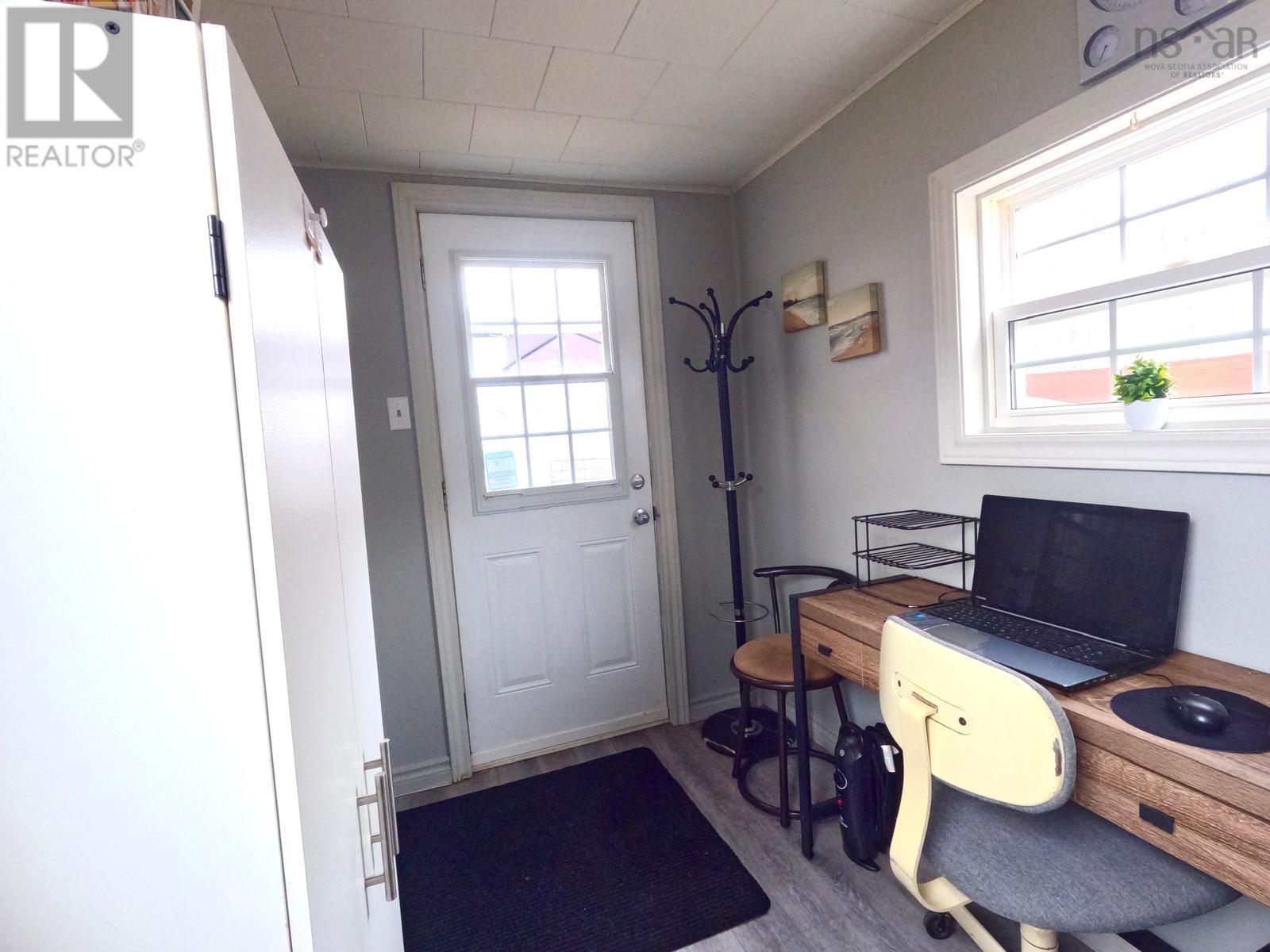 33 Central Street, Sydney, Nova Scotia  B1P 2A7 - Photo 16 - 202405715