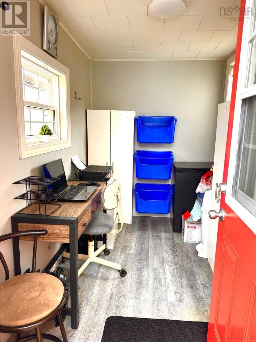33 Central Street, Sydney, Nova Scotia  B1P 2A7 - Photo 17 - 202405715