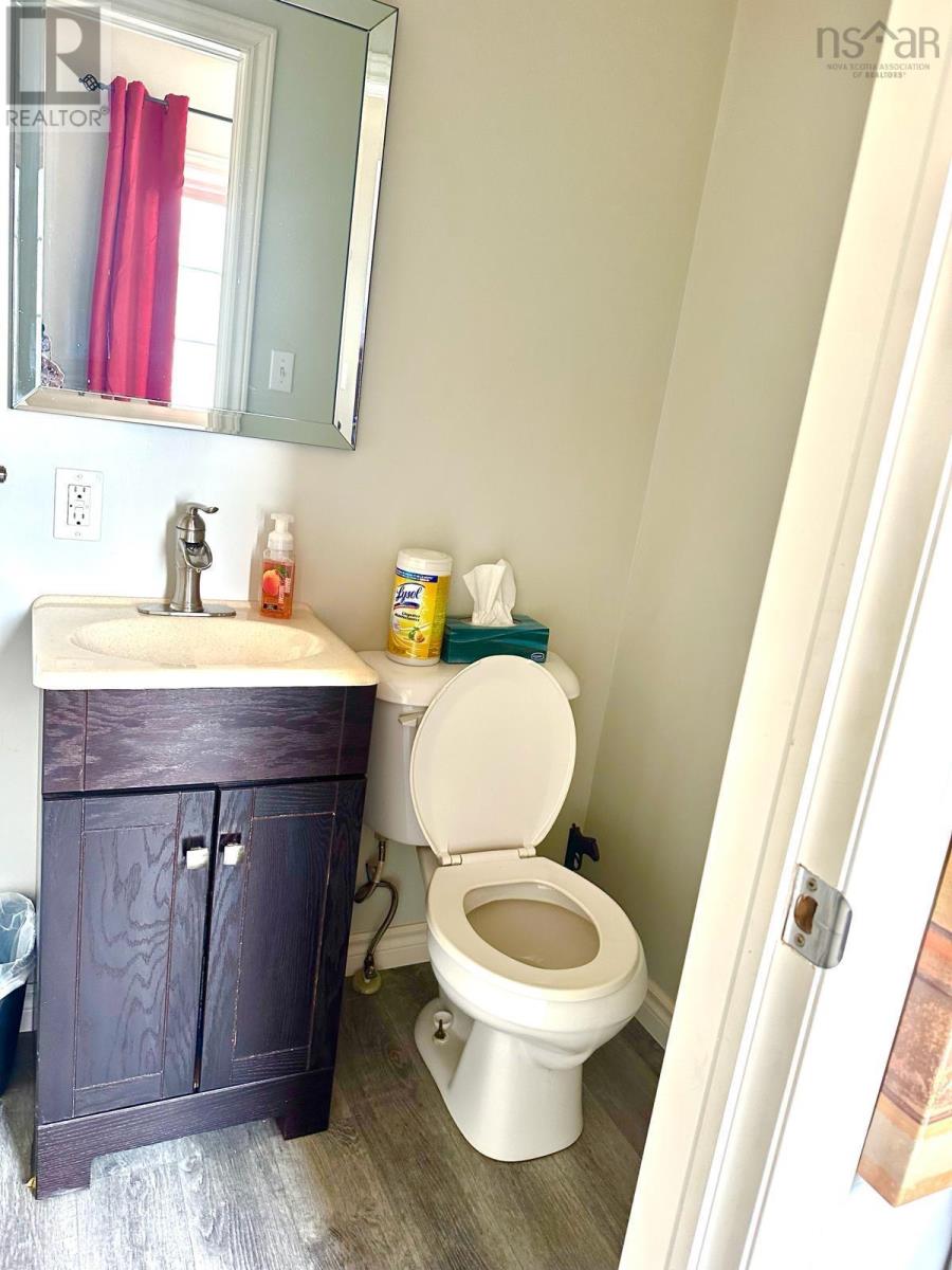 33 Central Street, Sydney, Nova Scotia  B1P 2A7 - Photo 18 - 202405715