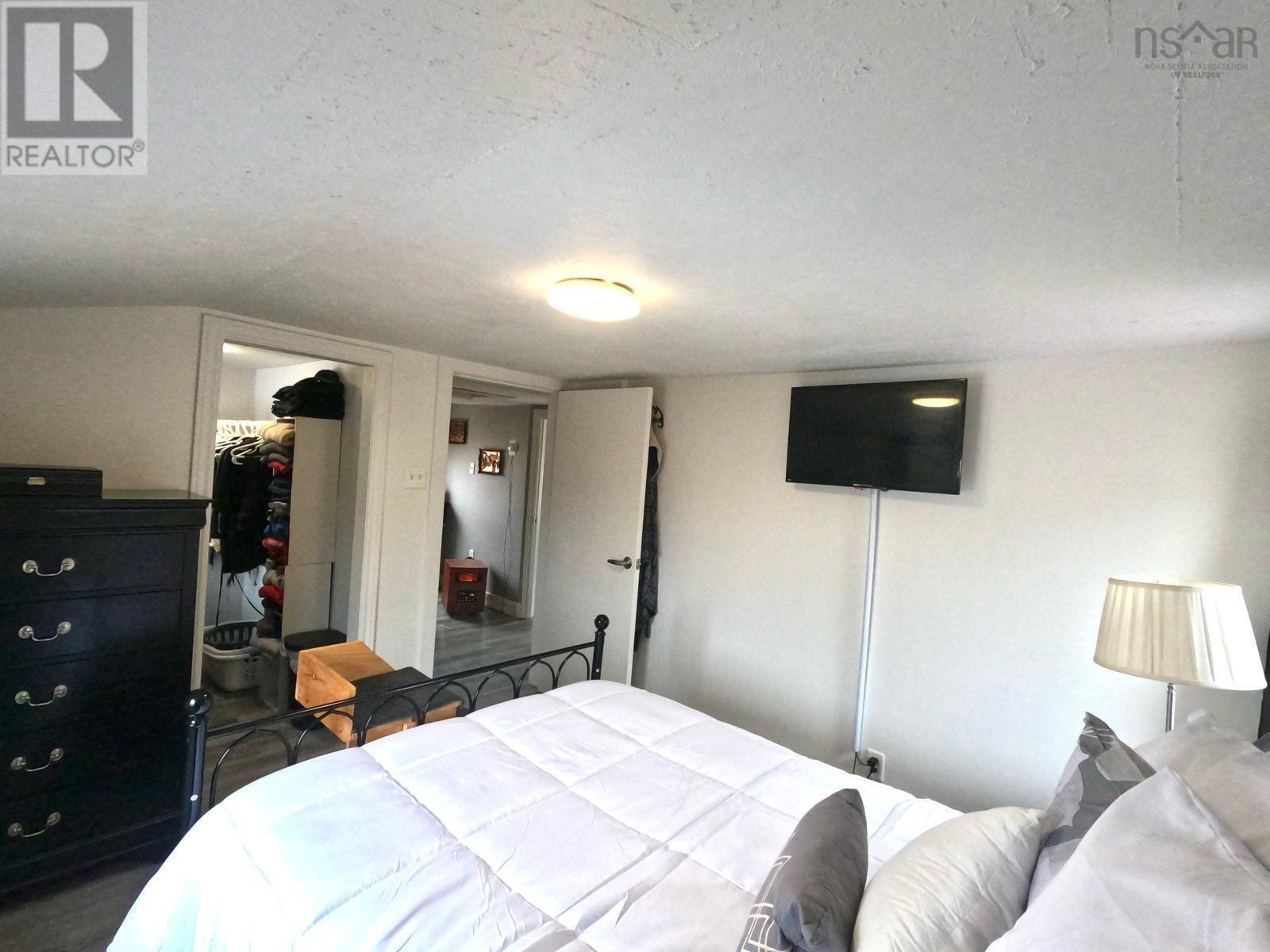 33 Central Street, Sydney, Nova Scotia  B1P 2A7 - Photo 23 - 202405715