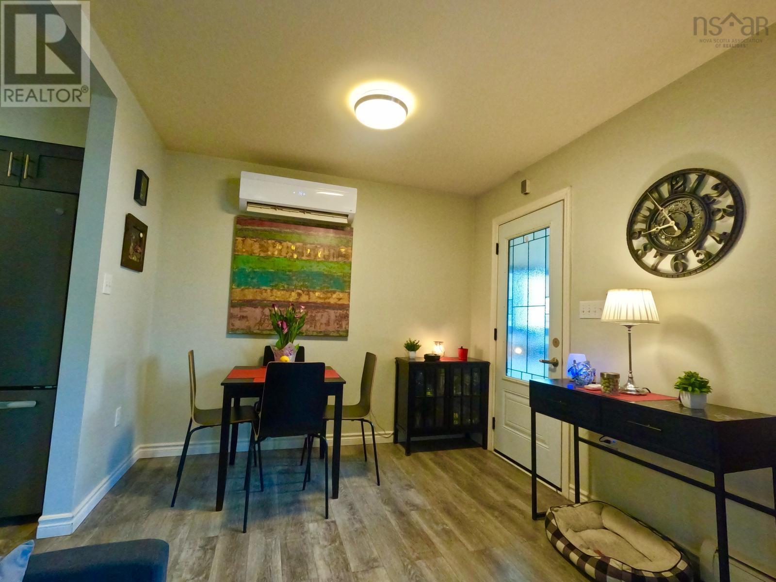 33 Central Street, Sydney, Nova Scotia  B1P 2A7 - Photo 7 - 202405715