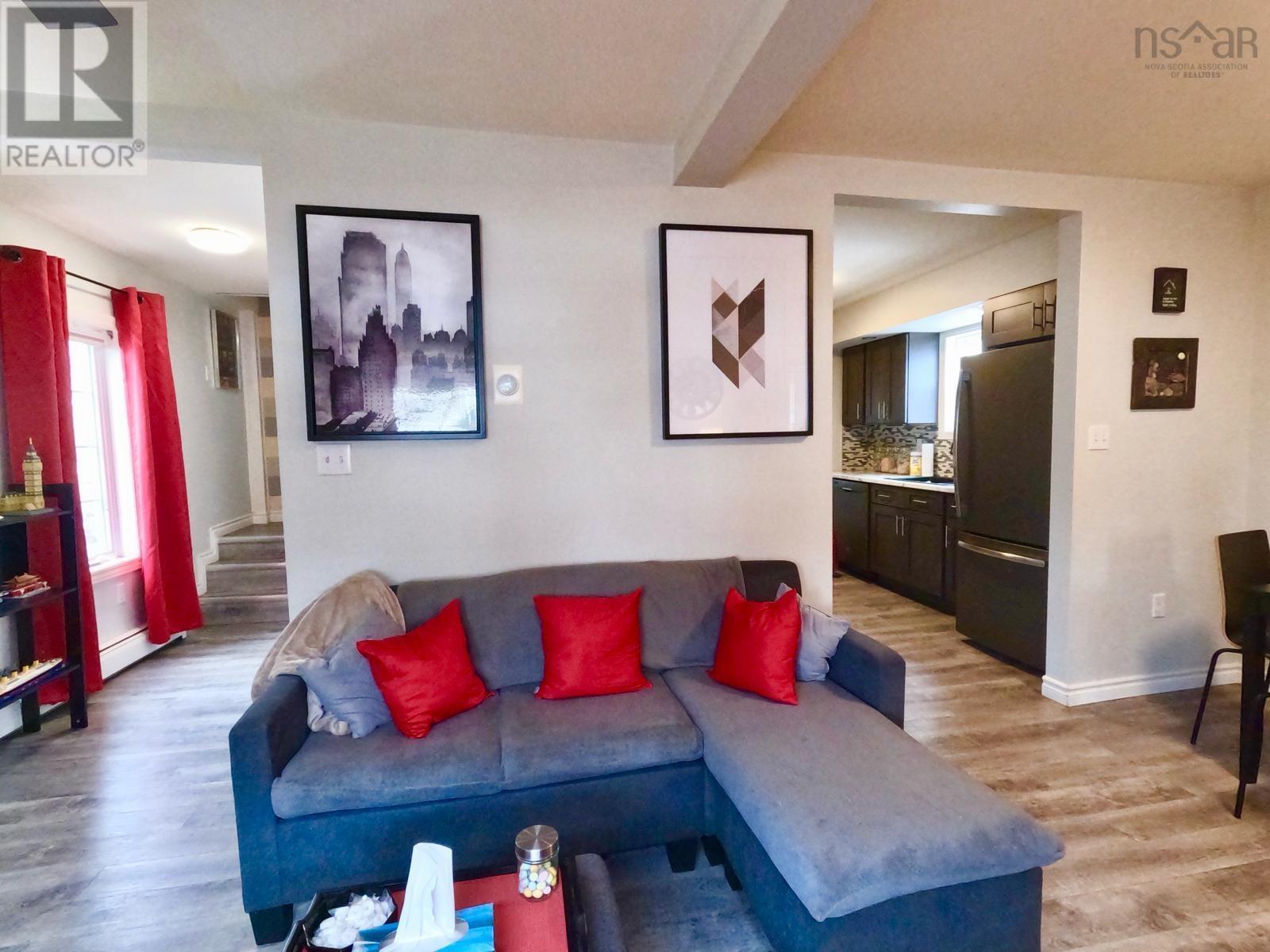 33 Central Street, Sydney, Nova Scotia  B1P 2A7 - Photo 8 - 202405715