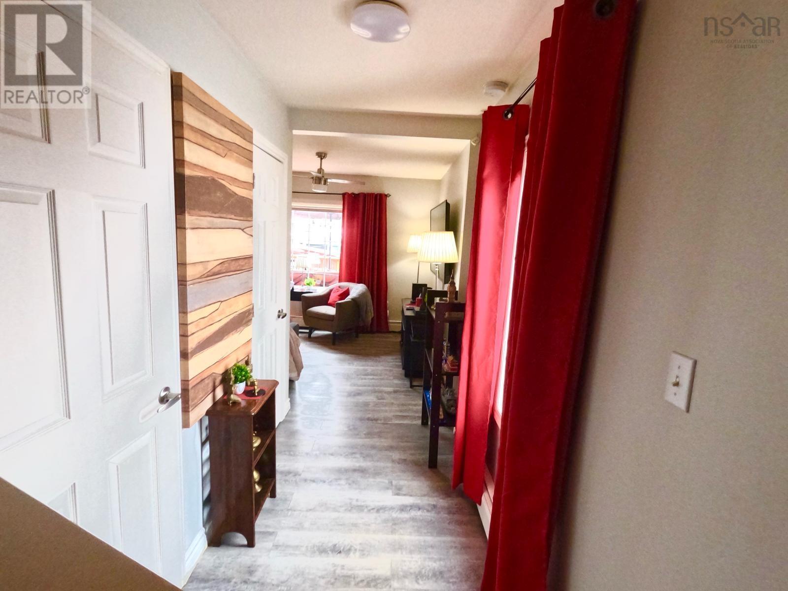 33 Central Street, Sydney, Nova Scotia  B1P 2A7 - Photo 9 - 202405715