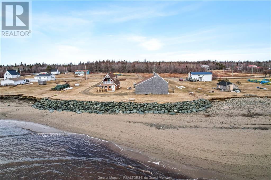 40 Robichaud Rd, Pointe-Sapin, New Brunswick  E9A 1S9 - Photo 17 - M157571